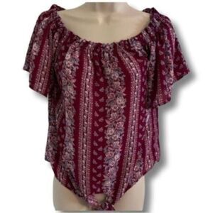 Women's Pink Rose top. Super cute and ready for summer. Size Small